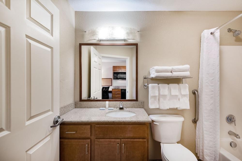 Candlewood Suites Rocky Mount By Ihg Екстериор снимка