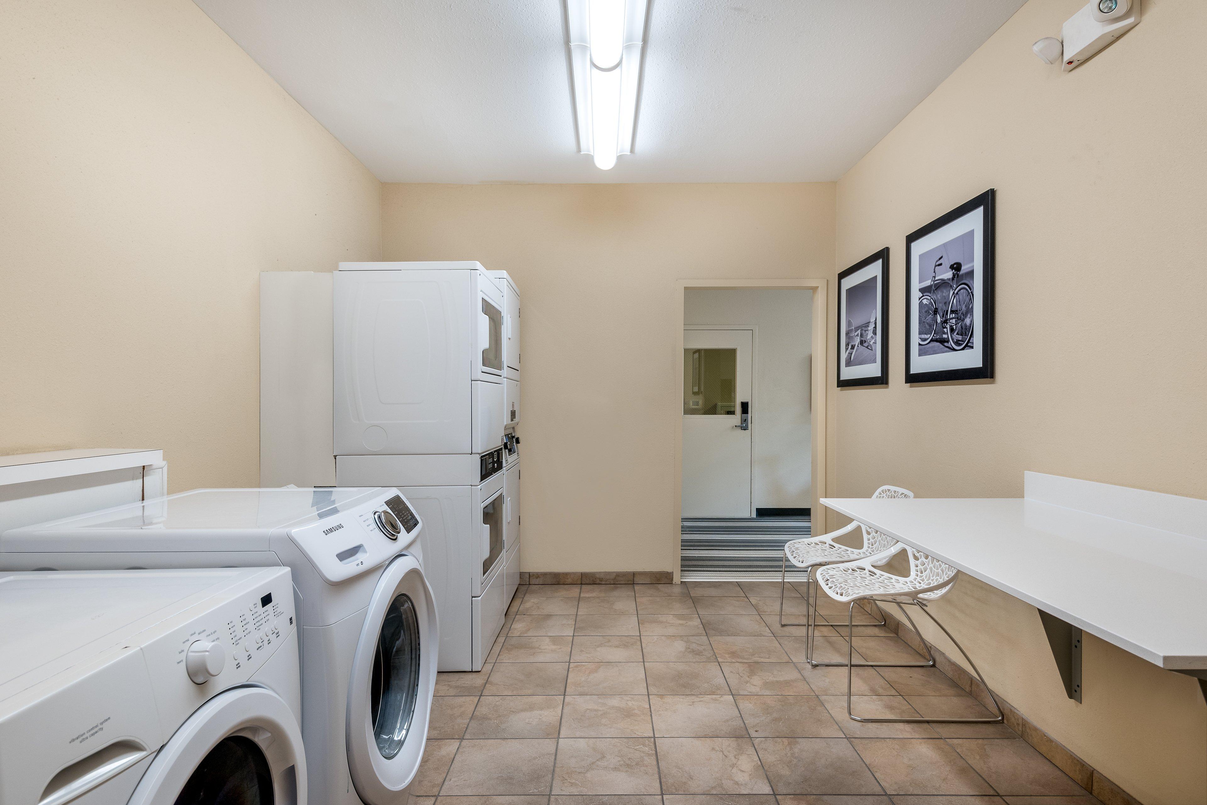 Candlewood Suites Rocky Mount By Ihg Екстериор снимка